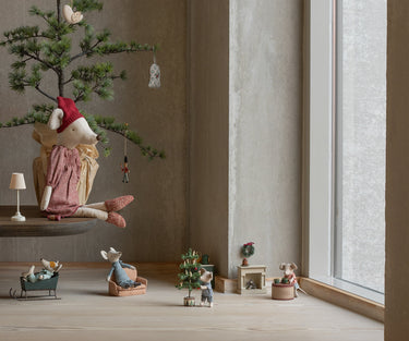 Maileg Christmas Tree Mouse, second view