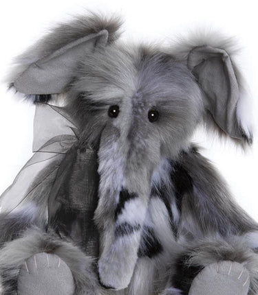 Charlie Bears Plush Collection, Earl