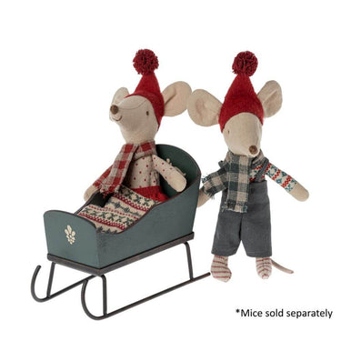 Maileg, Sleigh Mouse - Green