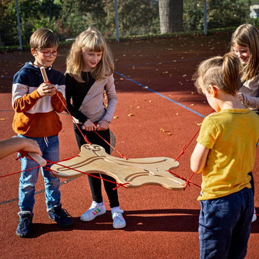 Erzi - Team Spirit Game